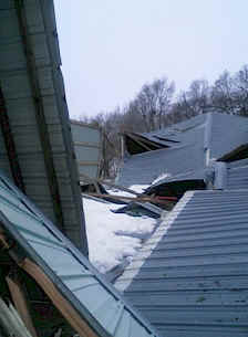wood structure collapse